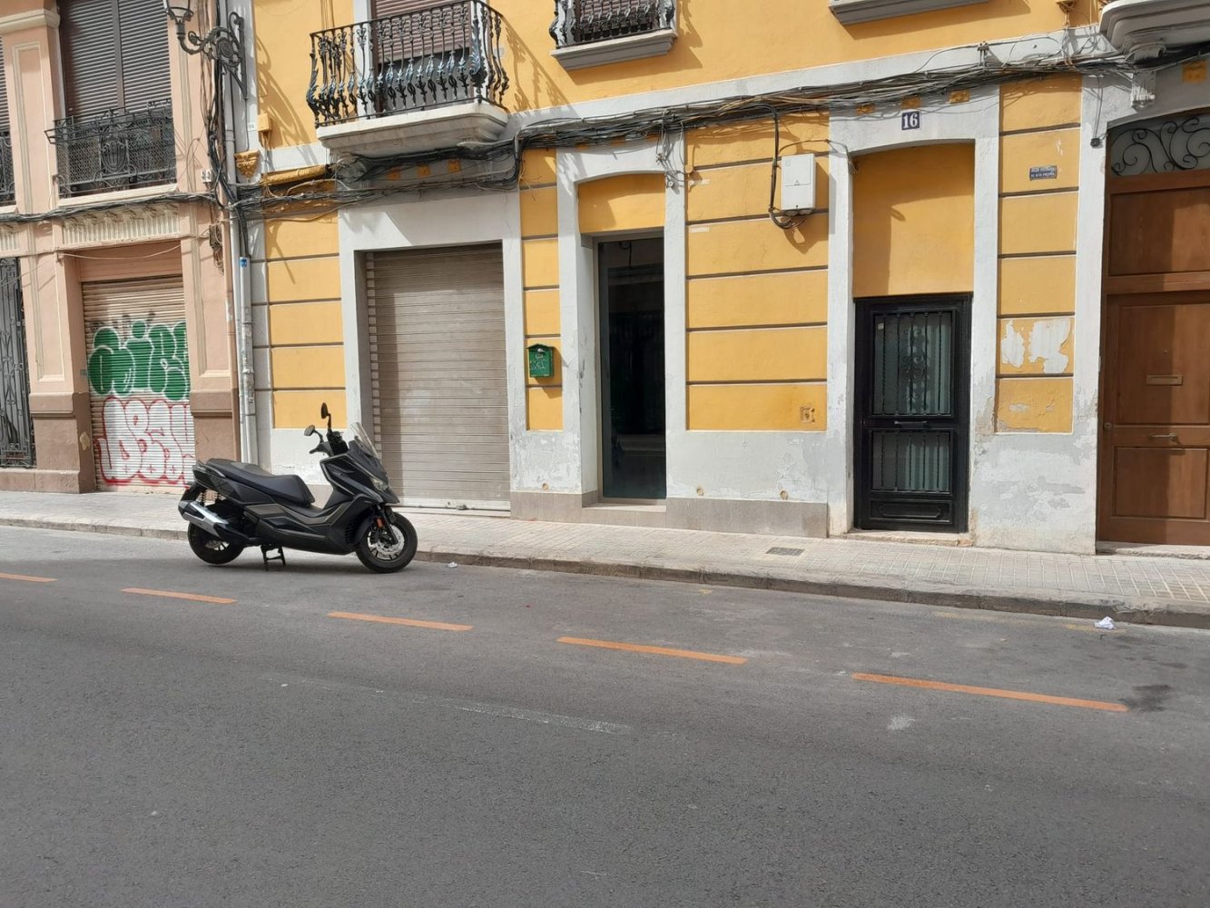 149m² Commercial property in Valencia, Spain No. 240217