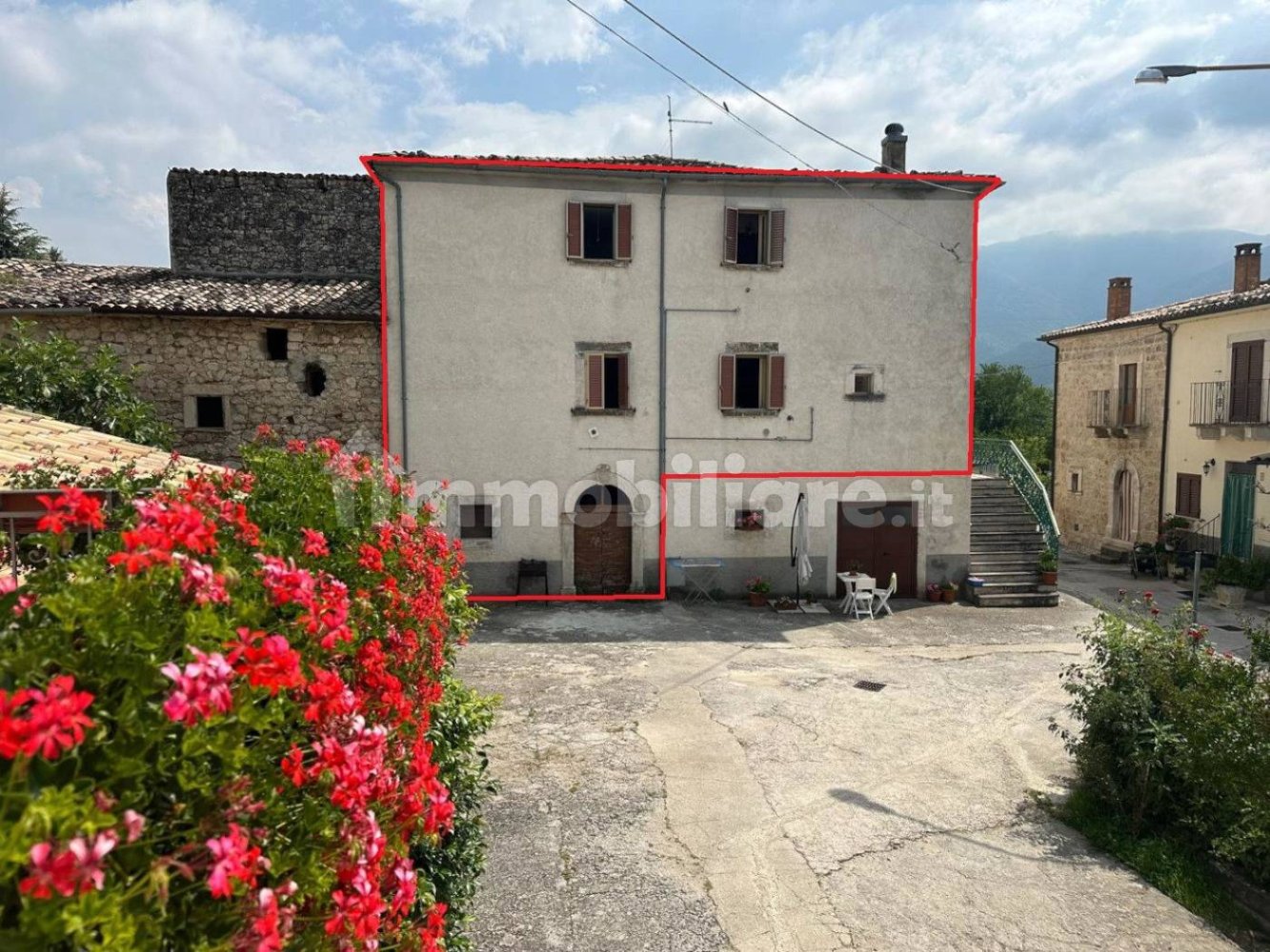 2 bedrooms House in Caramanico Terme, Italy No. 291273