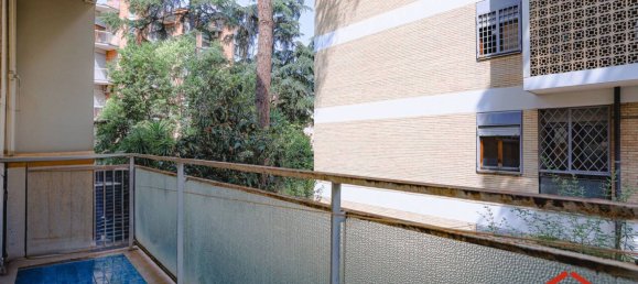 5 bedrooms Apartment in Rome, Italy No. 338471 14