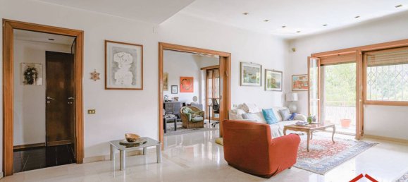 5 bedrooms Apartment in Rome, Italy No. 338471 5