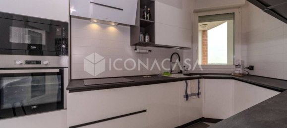 5 bedrooms Apartment in Calderara di Reno, Italy No. 362375 2