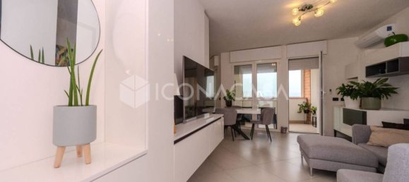 5 bedrooms Apartment in Calderara di Reno, Italy No. 362375 12