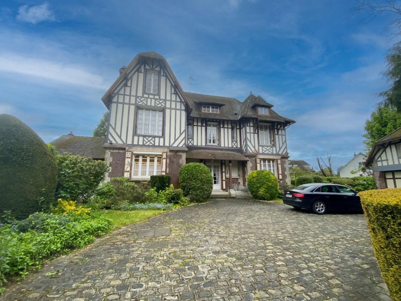 6 Schlafzimmer Schlösser in Noyon, France, Nr. 265614