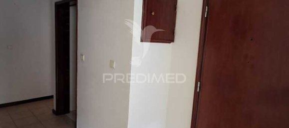 3 Schlafzimmer Wohnung in Loures, Portugal, Nr. 93488 4