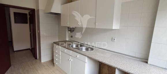 3 Schlafzimmer Wohnung in Loures, Portugal, Nr. 93488 2