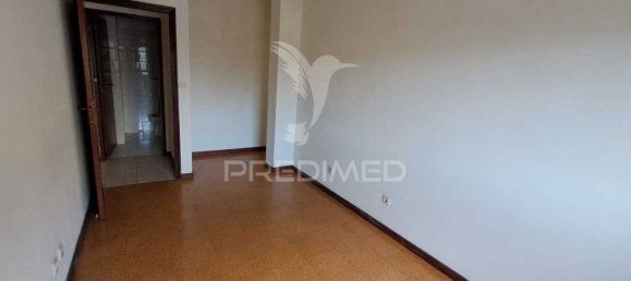3 Schlafzimmer Wohnung in Loures, Portugal, Nr. 93488 6