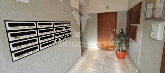 3 Schlafzimmer Wohnung in Loures, Portugal, Nr. 93488 19