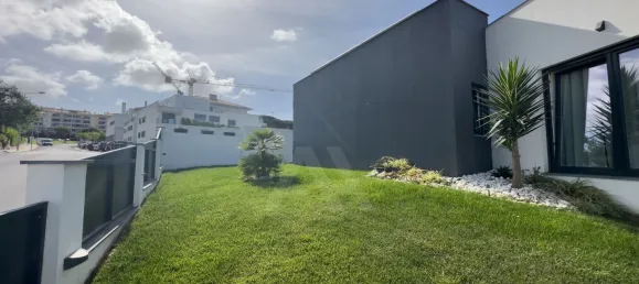 3 bedrooms House in Cascais, Portugal No. 180278 41