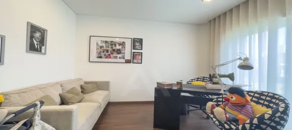 3 bedrooms House in Cascais, Portugal No. 180278 15