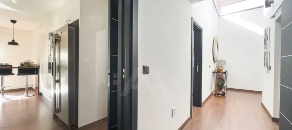 3 bedrooms House in Cascais, Portugal No. 180278 9