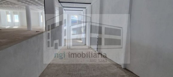 4500m² Warehouse in Loures, Portugal No. 86697 14