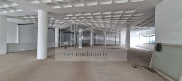 4500m² Warehouse in Loures, Portugal No. 86697 7