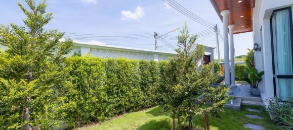 2 bedrooms Villa in Chalong, Thailand No. 8701 2