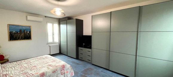 Дом с 6 комнатами в Мотта де Конти, Италия № 158540 8