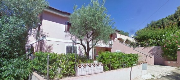 4 rooms Apartment in Padru, Italy No. 138344 18