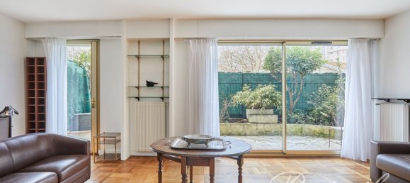 1 bedroom Apartment in Paris, France No. 164412 3