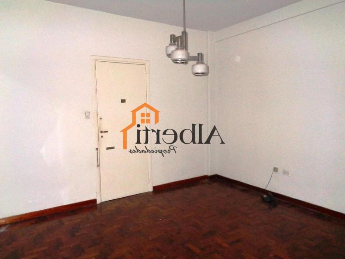 استوديو في Moron, Argentina رقم 11702