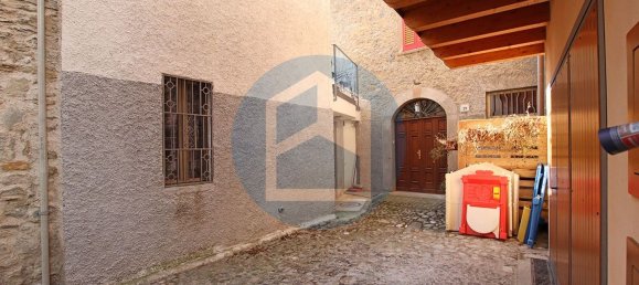 3 rooms House in Bienno, Italy No. 214878 9