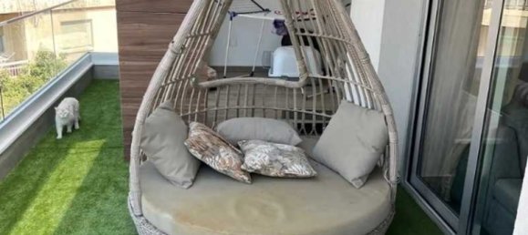 2 bedrooms Penthouse in Mesa Geitonia, Cyprus No. 8122 2