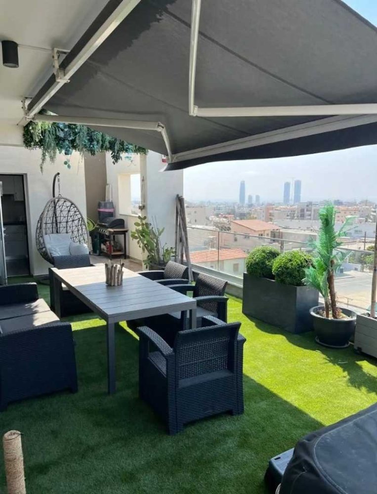 2 bedrooms Penthouse in Mesa Geitonia, Cyprus No. 8122