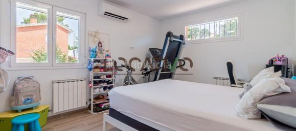 4 bedrooms House in Navas del Rey, Spain No. 167670 23