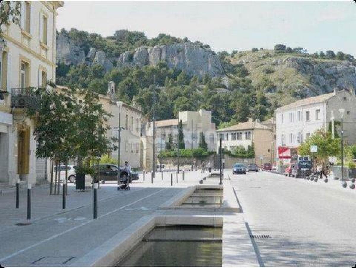 2 bedrooms Shop in Cavaillon, France No. 18445