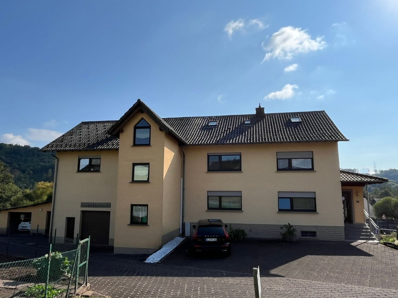 7 غرف نوم تاون هاوس في Merzig-Wadern, Germany رقم 71840