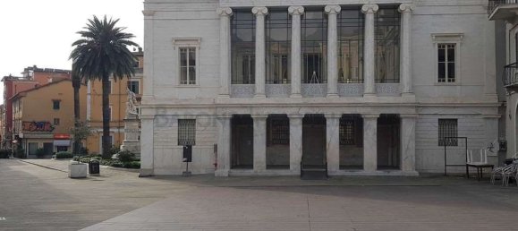 3-salle Appartement à Carrara, Italy No. 99765 21