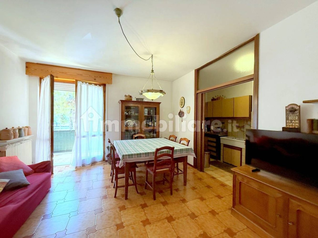 2 bedrooms Apartment in Verona, Italy No. 272519