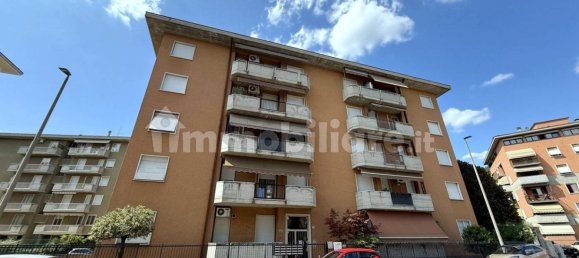 2 bedrooms Apartment in Verona, Italy No. 272519 18