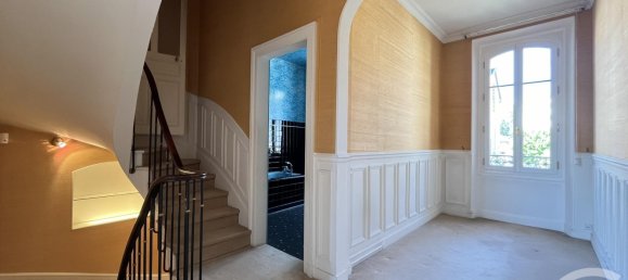 6 bedrooms House in Chartres, France No. 99369 26