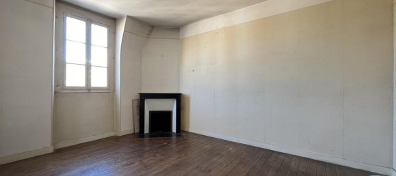 6 bedrooms House in Chartres, France No. 99369 35