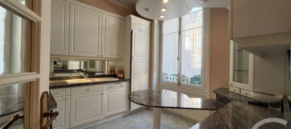 6 bedrooms House in Chartres, France No. 99369 22