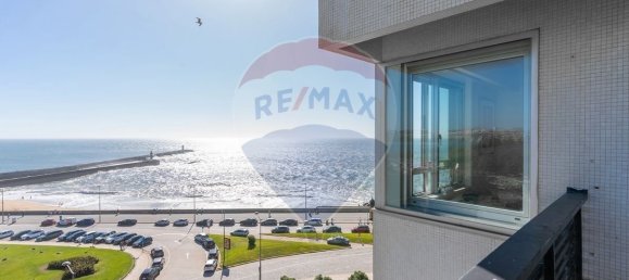 3 Schlafzimmer Wohnung in Porto, Portugal, Nr. 132210 2