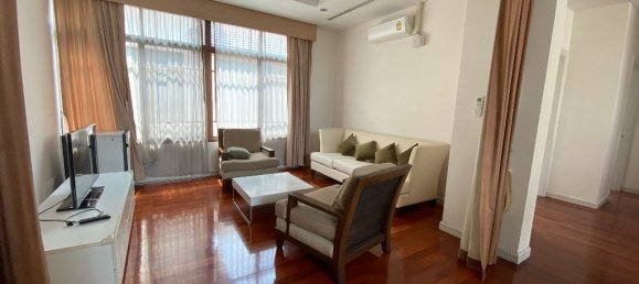 4 bedrooms Cafe / restaurant in Bangkok, Thailand No. 6656 8