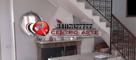 4 bedrooms Villa in Anzio, Italy No. 290269 3