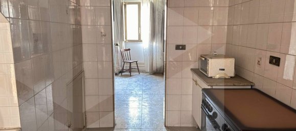 3غرفة شقة في Noicattaro, Italy رقم 20456 5