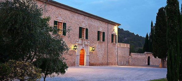 84 bedrooms House in Mallorca, Spain No. 156763 2