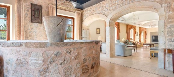 84 bedrooms House in Mallorca, Spain No. 156763 21