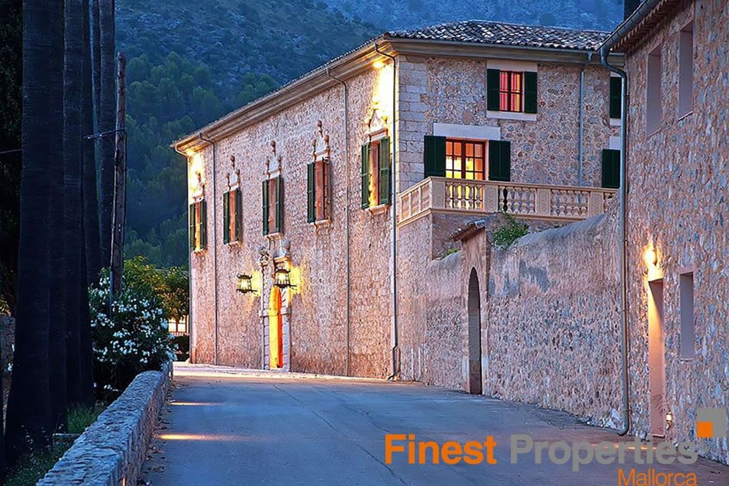 Casa de 84 dormitorios en Mallorca, Spain No. 156763