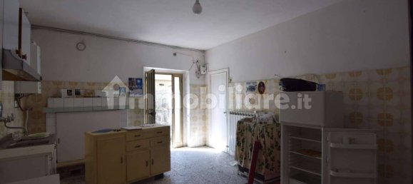 2 bedrooms House in Torino di Sangro, Italy No. 358462 3