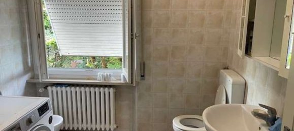 4 bedrooms Apartment in Parma, Italy No. 370879 7