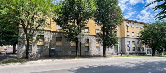 Склад 3030м² в Кремона, Италия № 106525 13