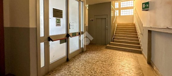 Склад 3030м² в Кремона, Италия № 106525 44