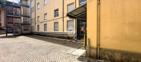 Склад 3030м² в Кремона, Италия № 106525 48