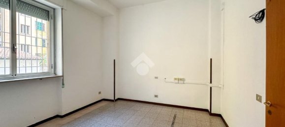 Склад 3030м² в Кремона, Италия № 106525 32