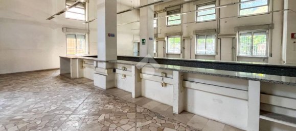 Склад 3030м² в Кремона, Италия № 106525 38