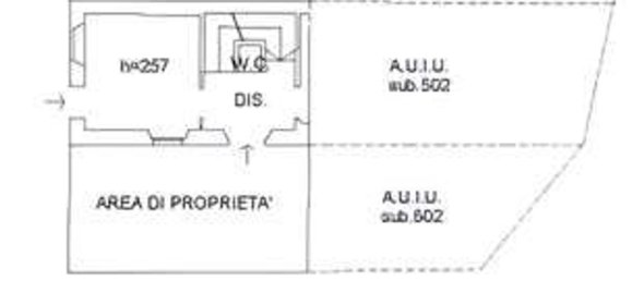 2-salle Appartement à Voghera, Italy No. 95484 7