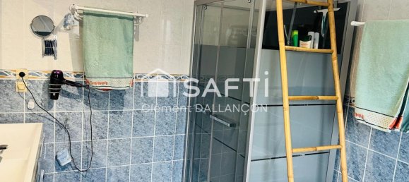 4 bedrooms House in Mennevret, France No. 39021 12