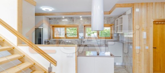 3 bedrooms House in Nazare, Portugal No. 143257 12